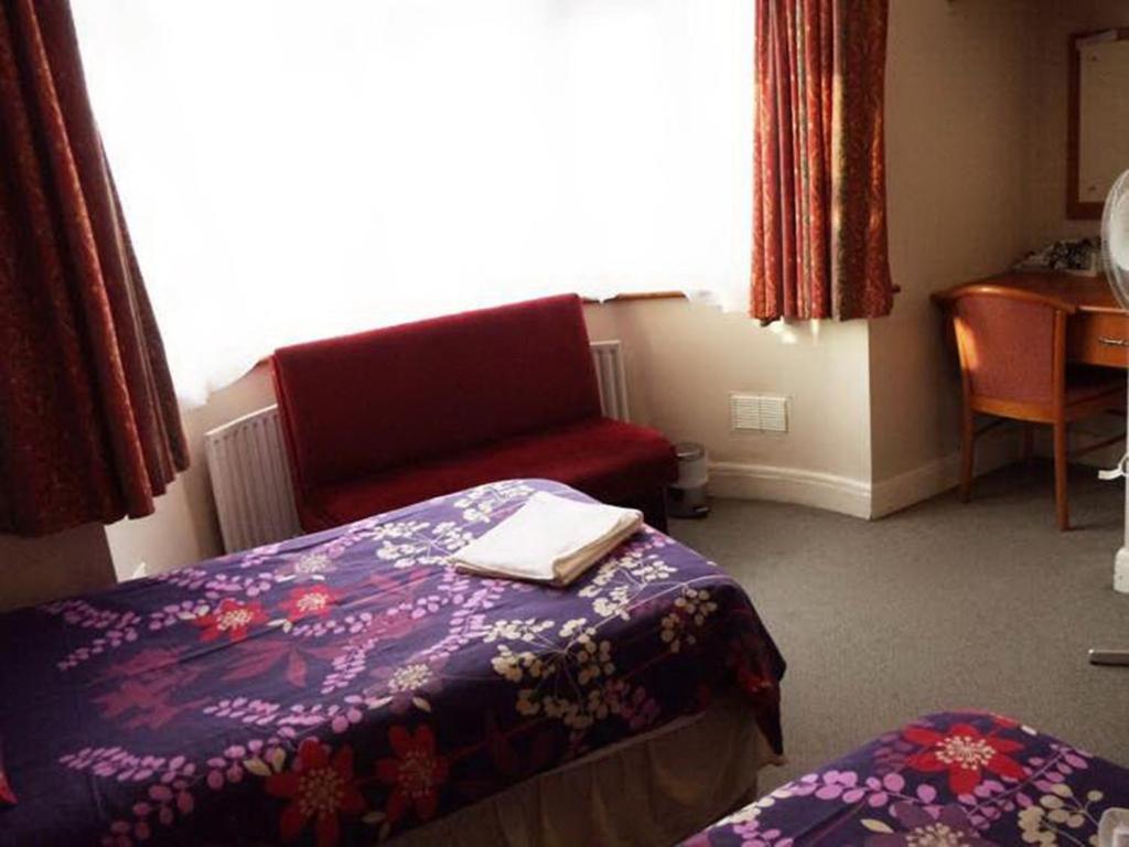 Sk Heathrow Hotel Hayes  Bilik gambar