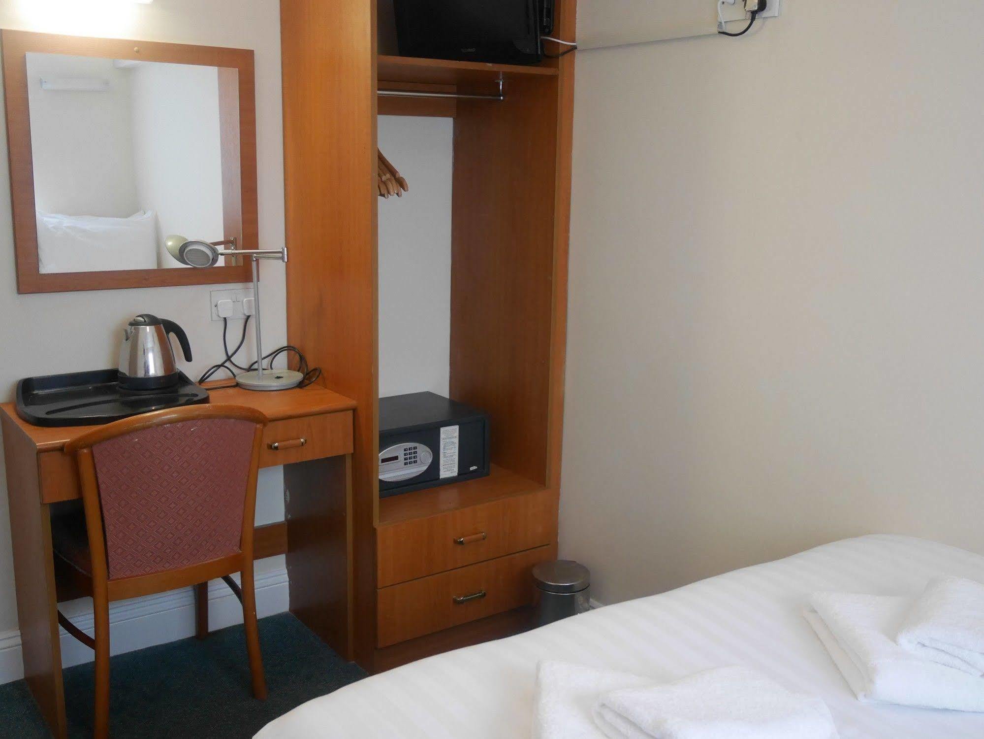 Sk Heathrow Hotel Hayes  Luaran gambar