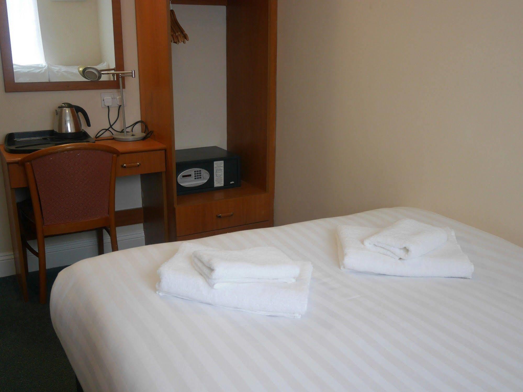 Sk Heathrow Hotel Hayes  Luaran gambar